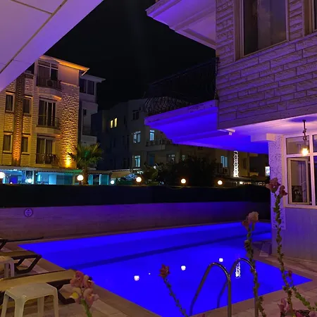 Akçahan Otel 4*