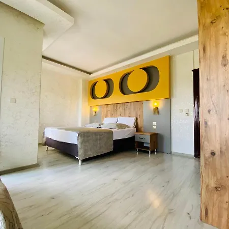 Hotell Akcahan 4*